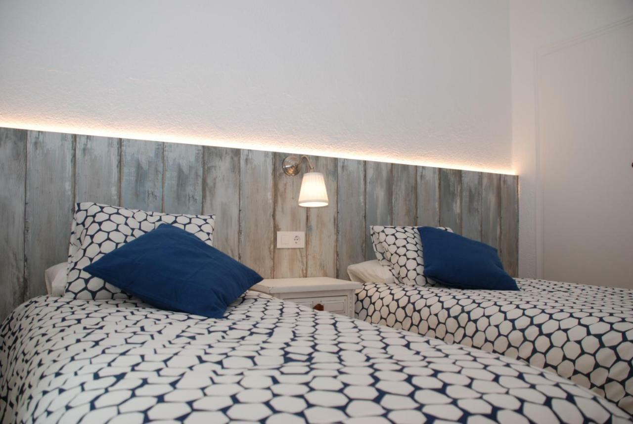 Apartamento New Madrague Sun Rosas Exterior foto